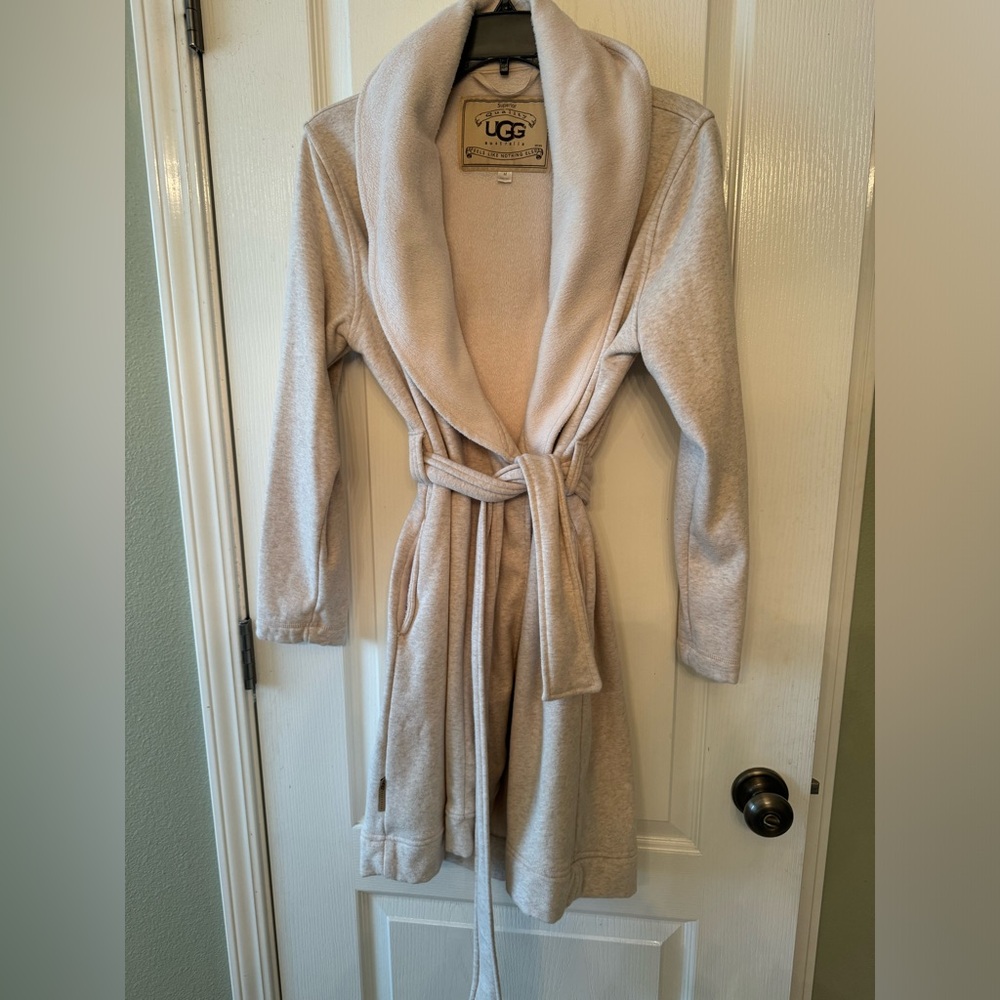Ugg Bathrobe - image 1